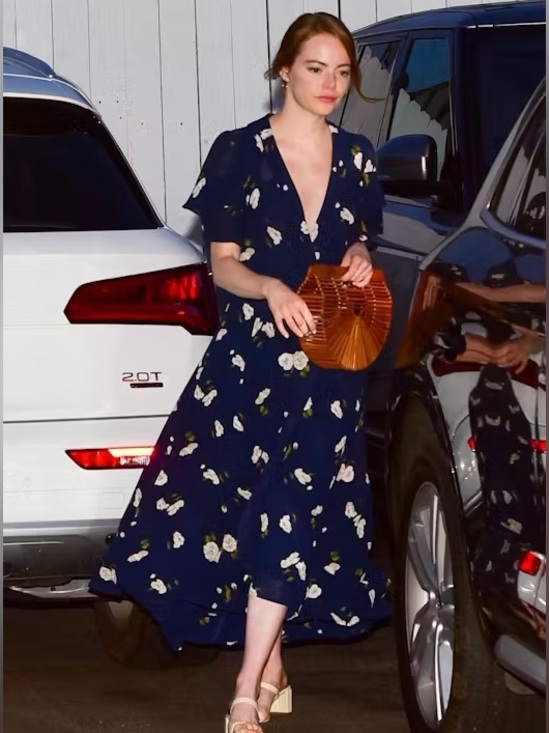 Reformation Dresses & Skirts - Reformation Floral Wrap Midi Dress